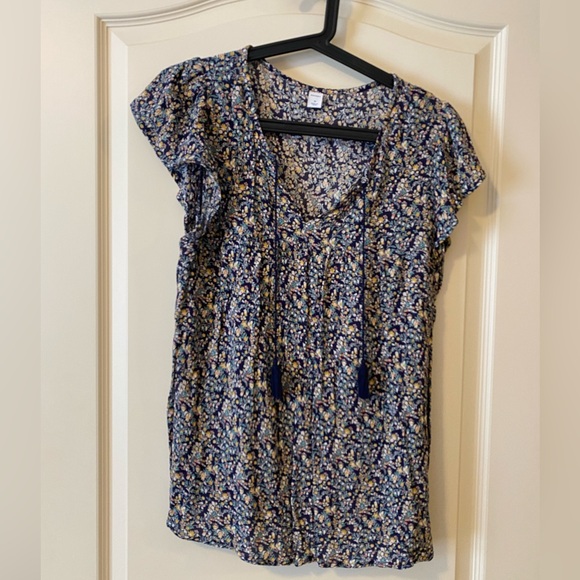 Old Navy Floral Blue Women's Top Size M - Picture 1 of 5